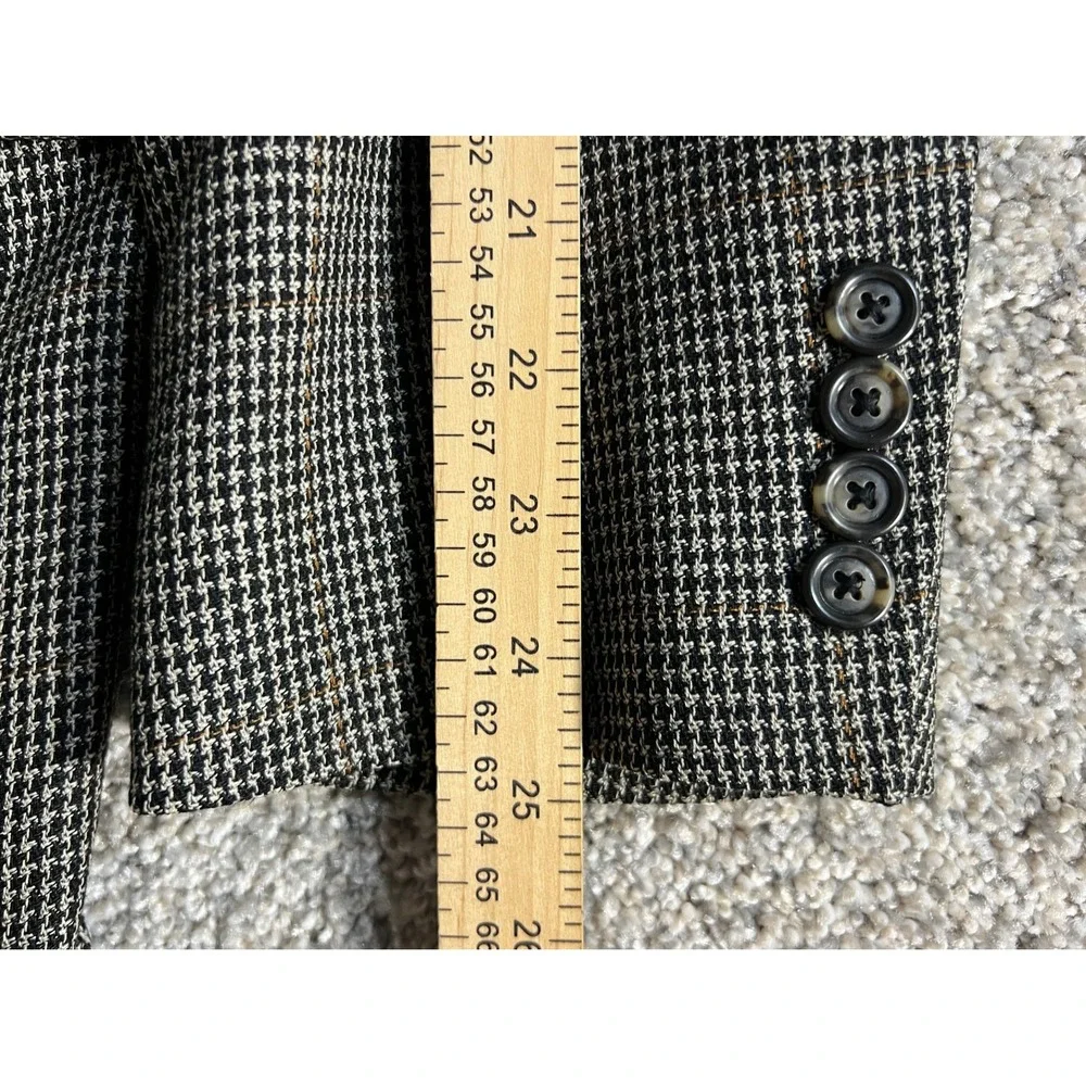 Jos A Bank Mens Grey Houndstooth Two Button Blazer Sport Coat Jacket 44R